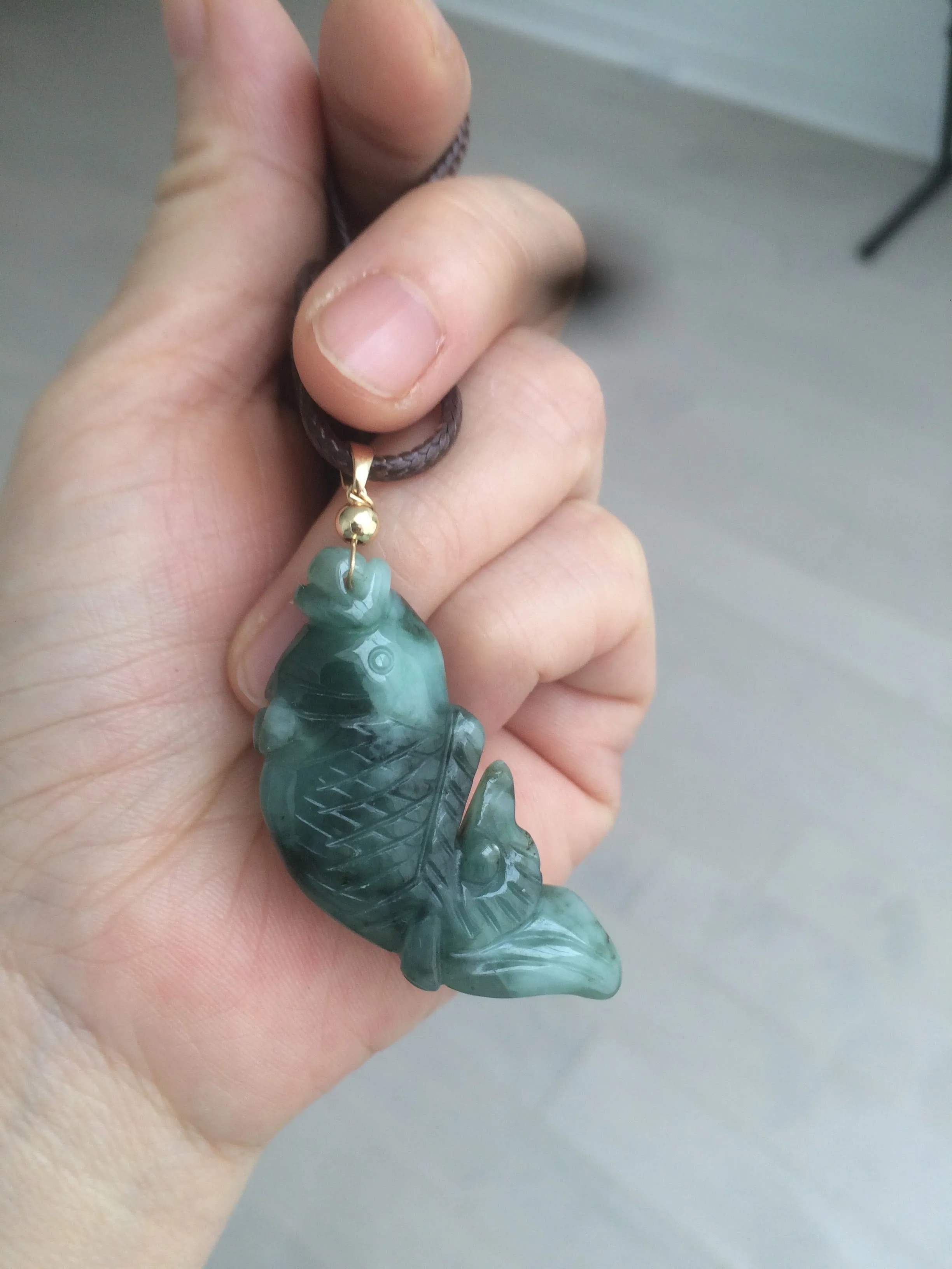 100% Natural clear blue/dark green/yellow jadeite jade 3D fish Pendant/handhold worry stone/Desk decoration BG49