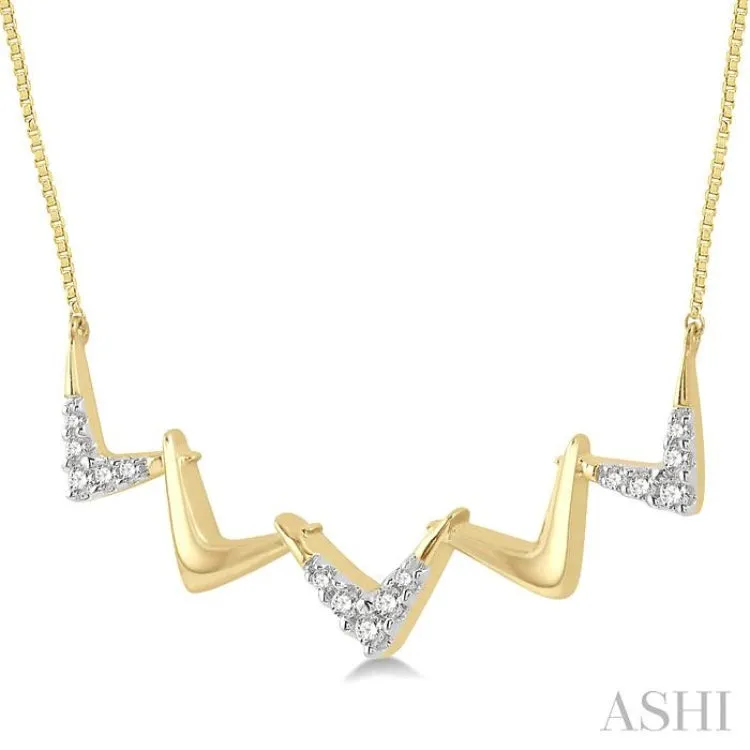 1/6 Ctw Connecting V-shape Round Cut Diamond Necklace in 10K Yellow Gold