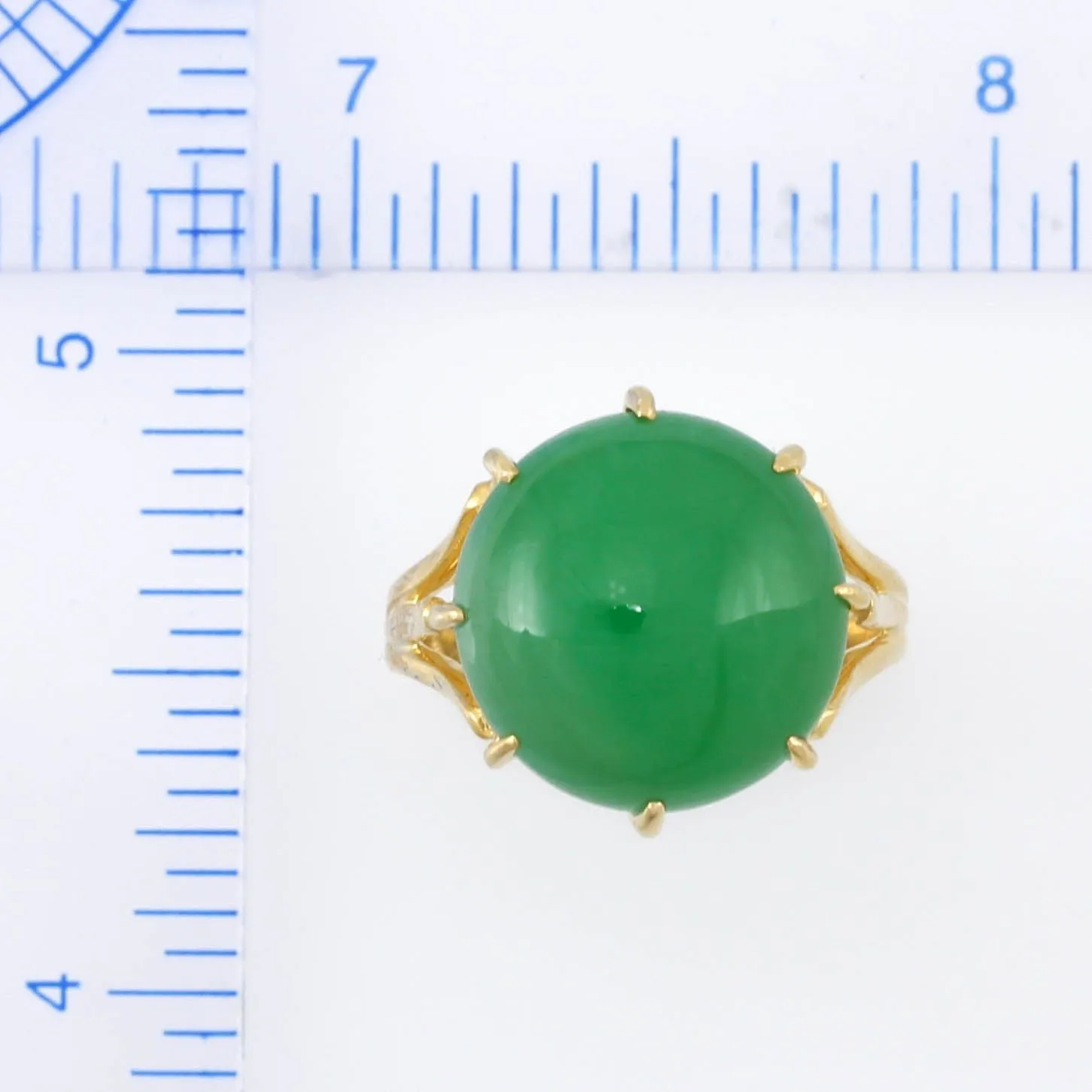 18k Yellow Gold Green Jadeite Jade Ring