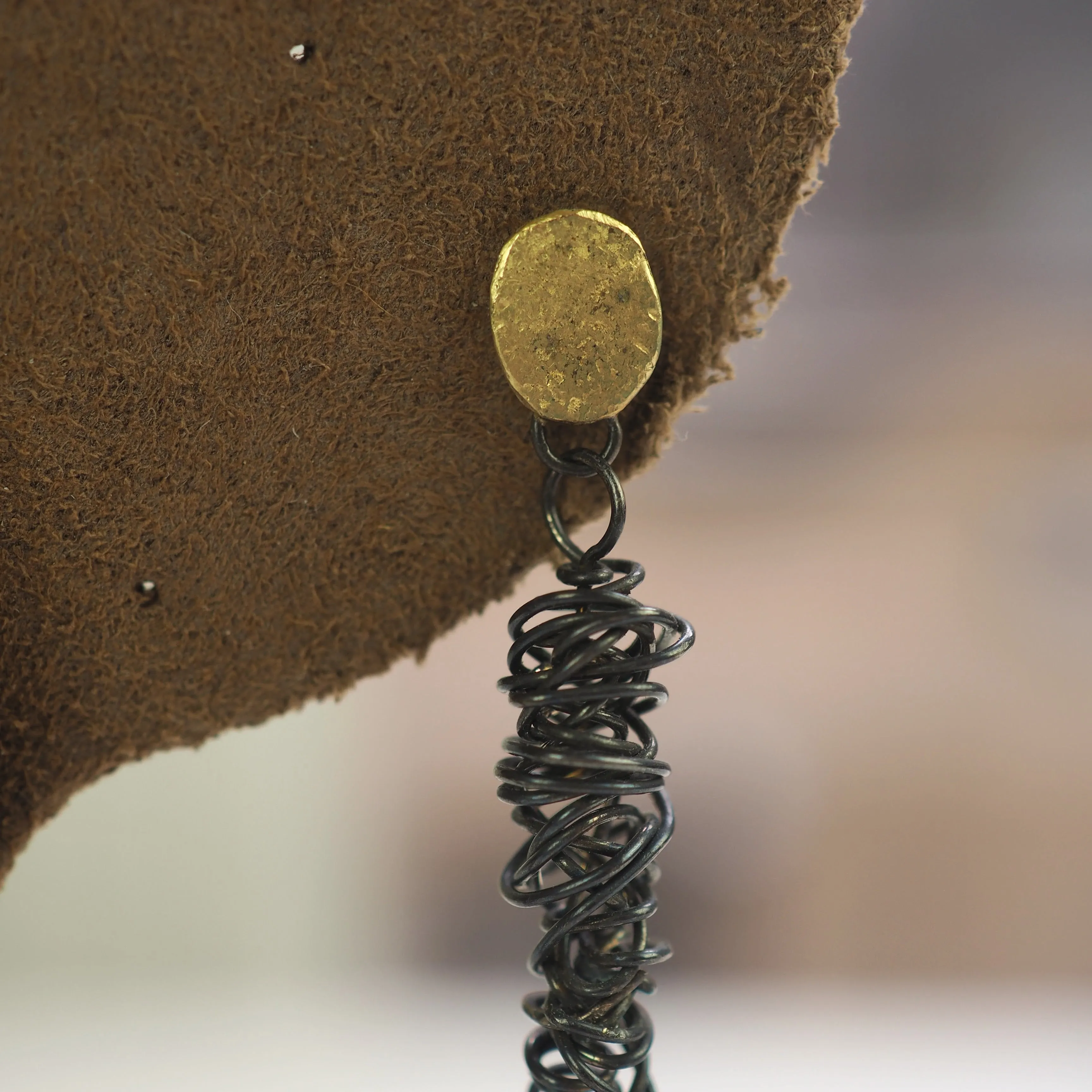 Allsopp, Disa - Oxidised silver and gold earrings with peridot