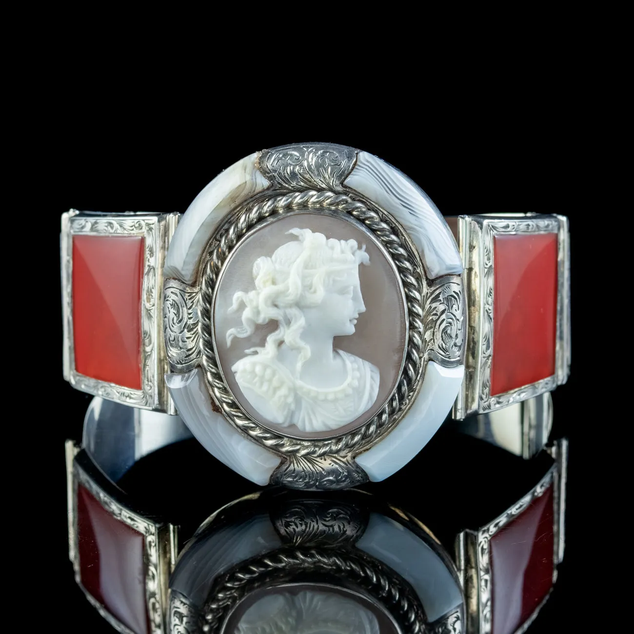 Antique Victorian Scottish Silver Agate Cameo Bracelet