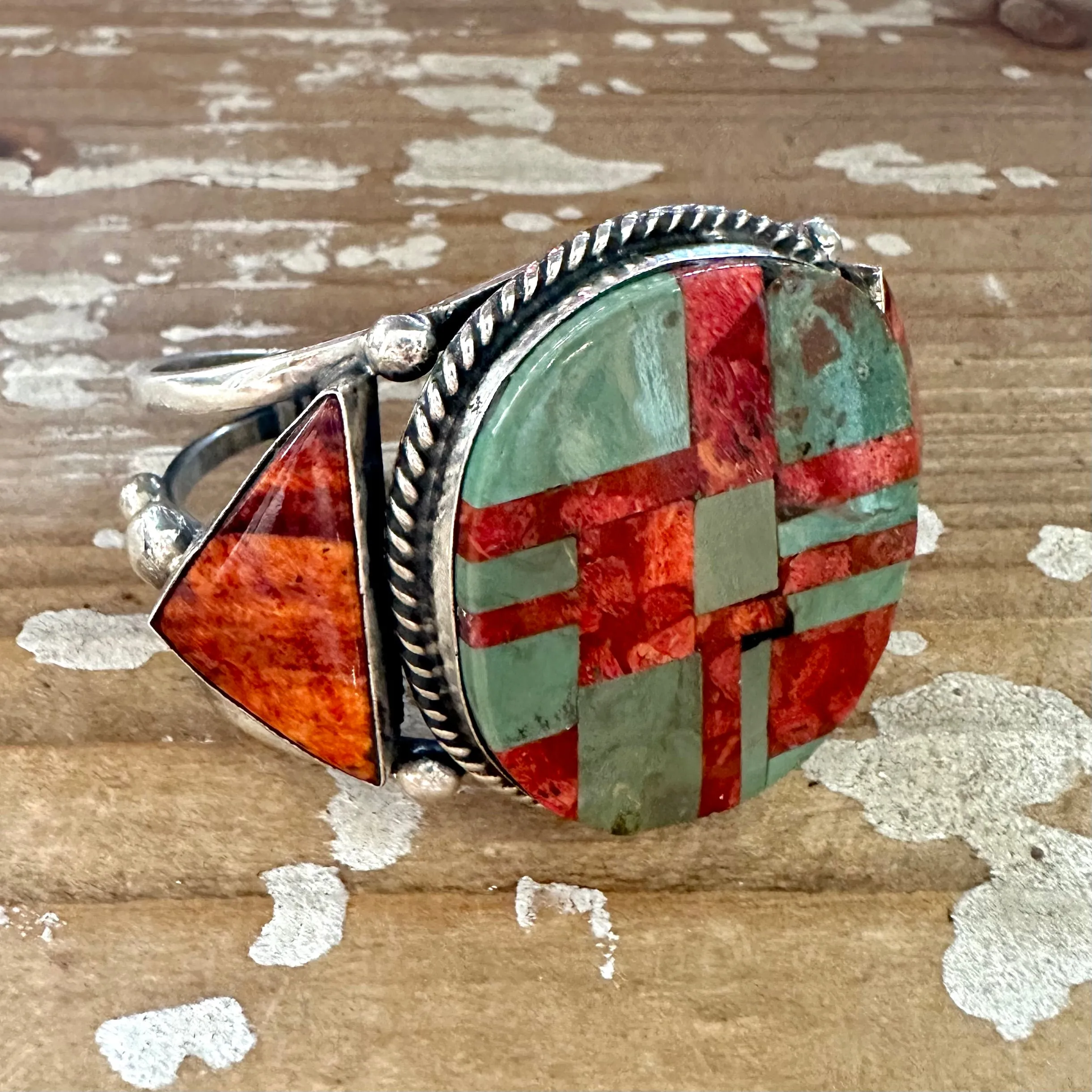 CHIMNEY BUTTE Sterling Silver, Spiny Oyster & Turquoise Inlay Cuff