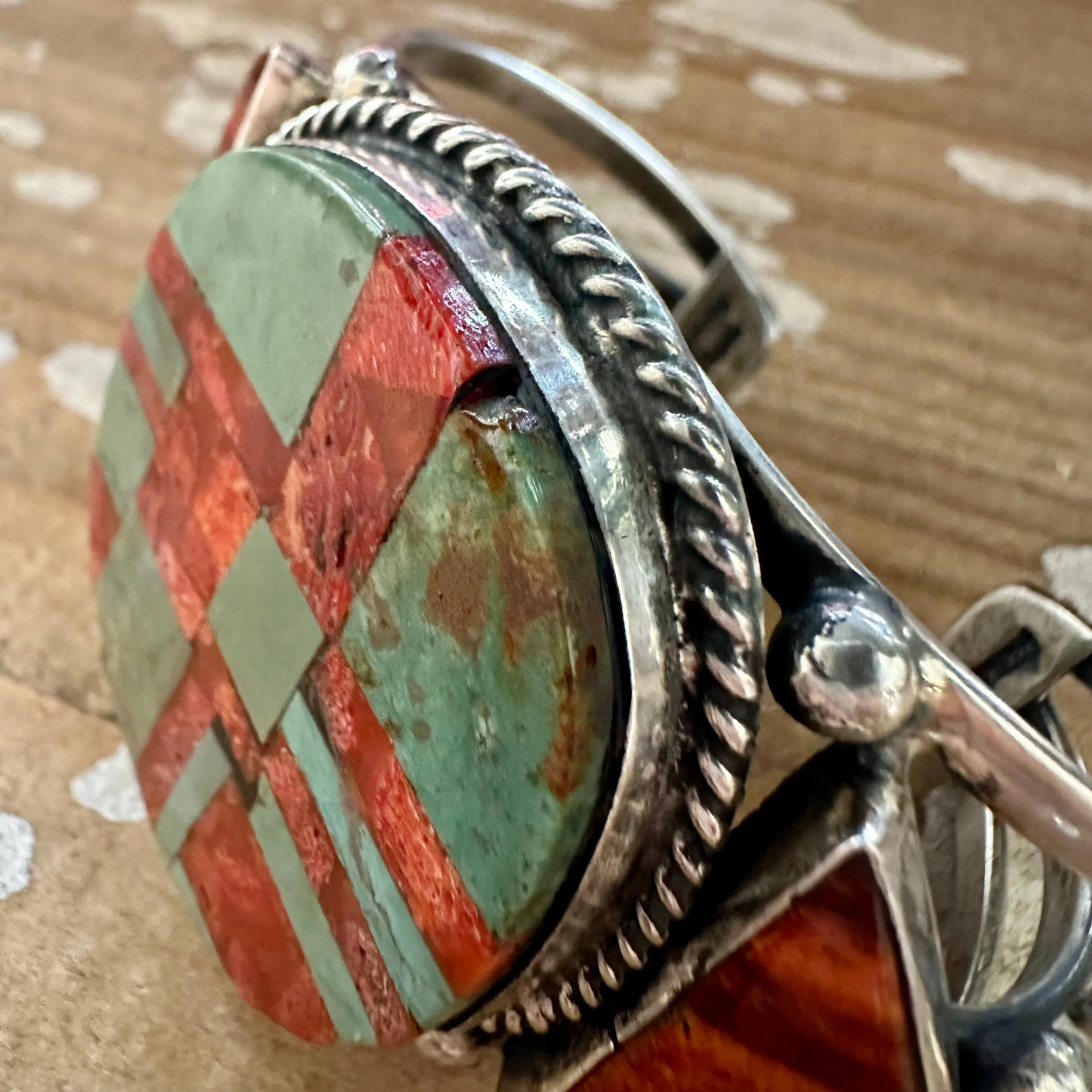 CHIMNEY BUTTE Sterling Silver, Spiny Oyster & Turquoise Inlay Cuff