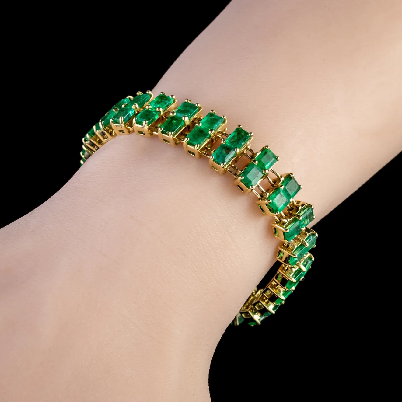 Colombian Emerald Bracelet 18Ct Gold 35Ct Emerald