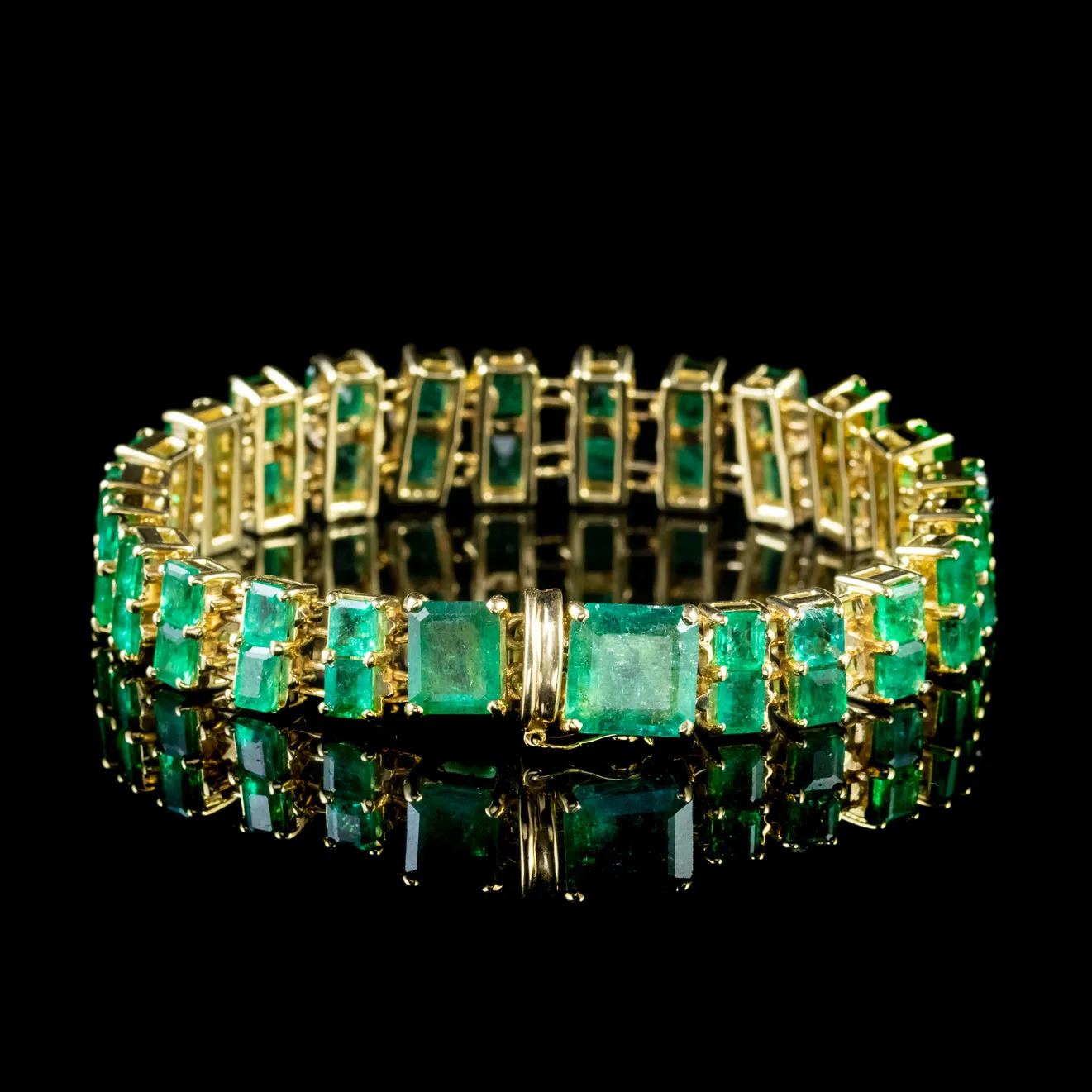 Colombian Emerald Bracelet 18Ct Gold 35Ct Emerald