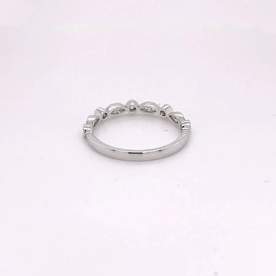 Diamond Millgrain Stackable Ring