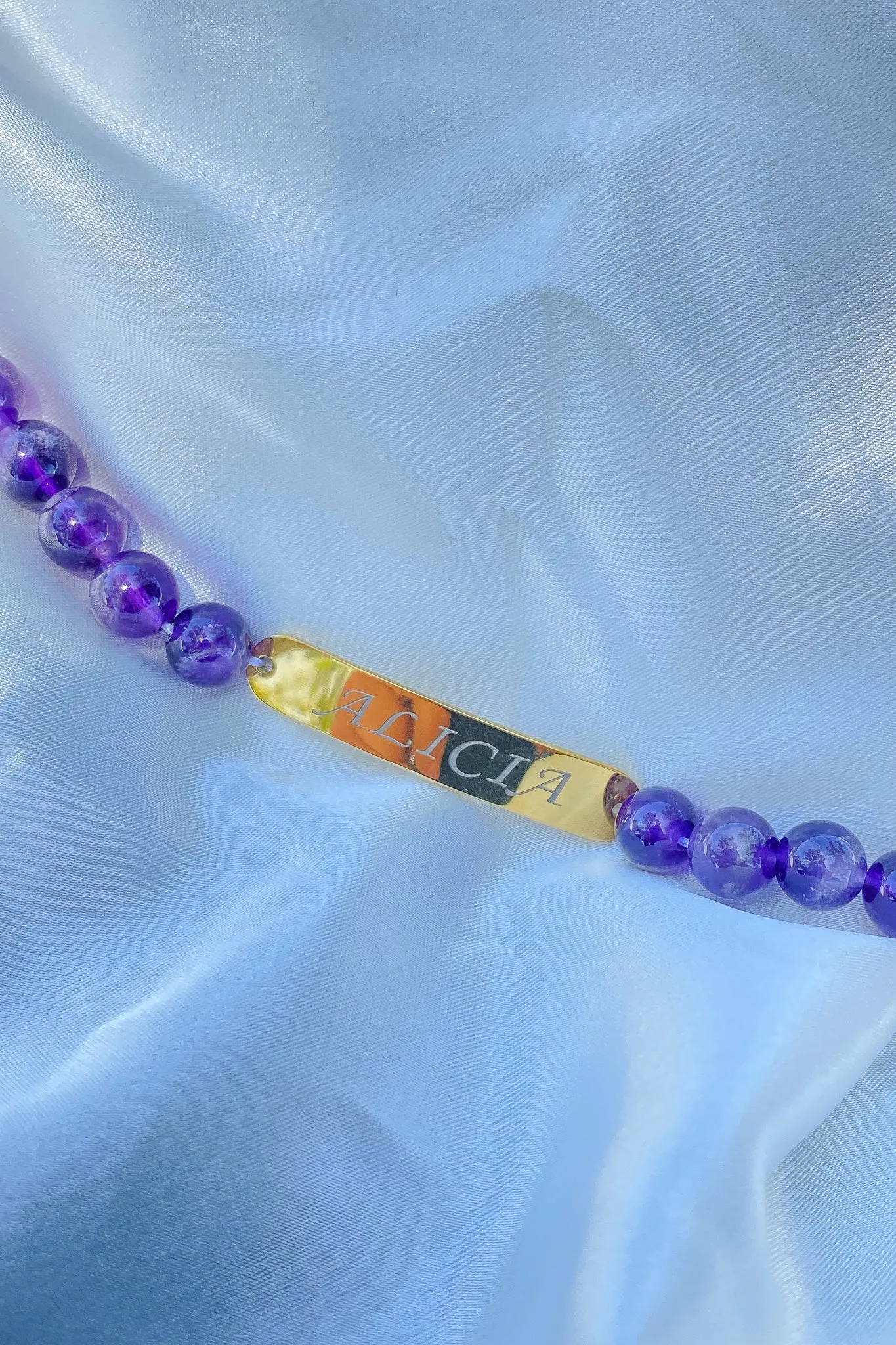 Engravable Amethyst Crystal Esclava Bracelet©