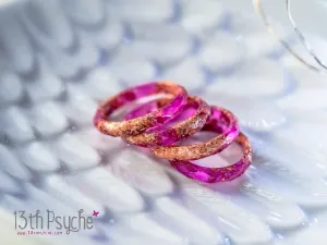 Fuschia and rose gold flakes faceted resin ring