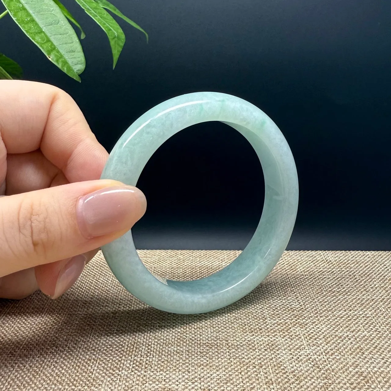 Genuine Burmese Green Jade Jadeite Bangle Bracelet ( 55.1mm )