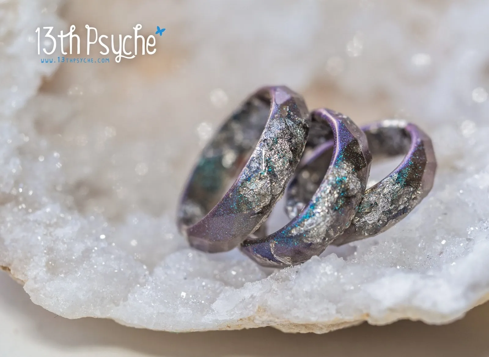 Iridescent grey faceted resin ring with silver flakes