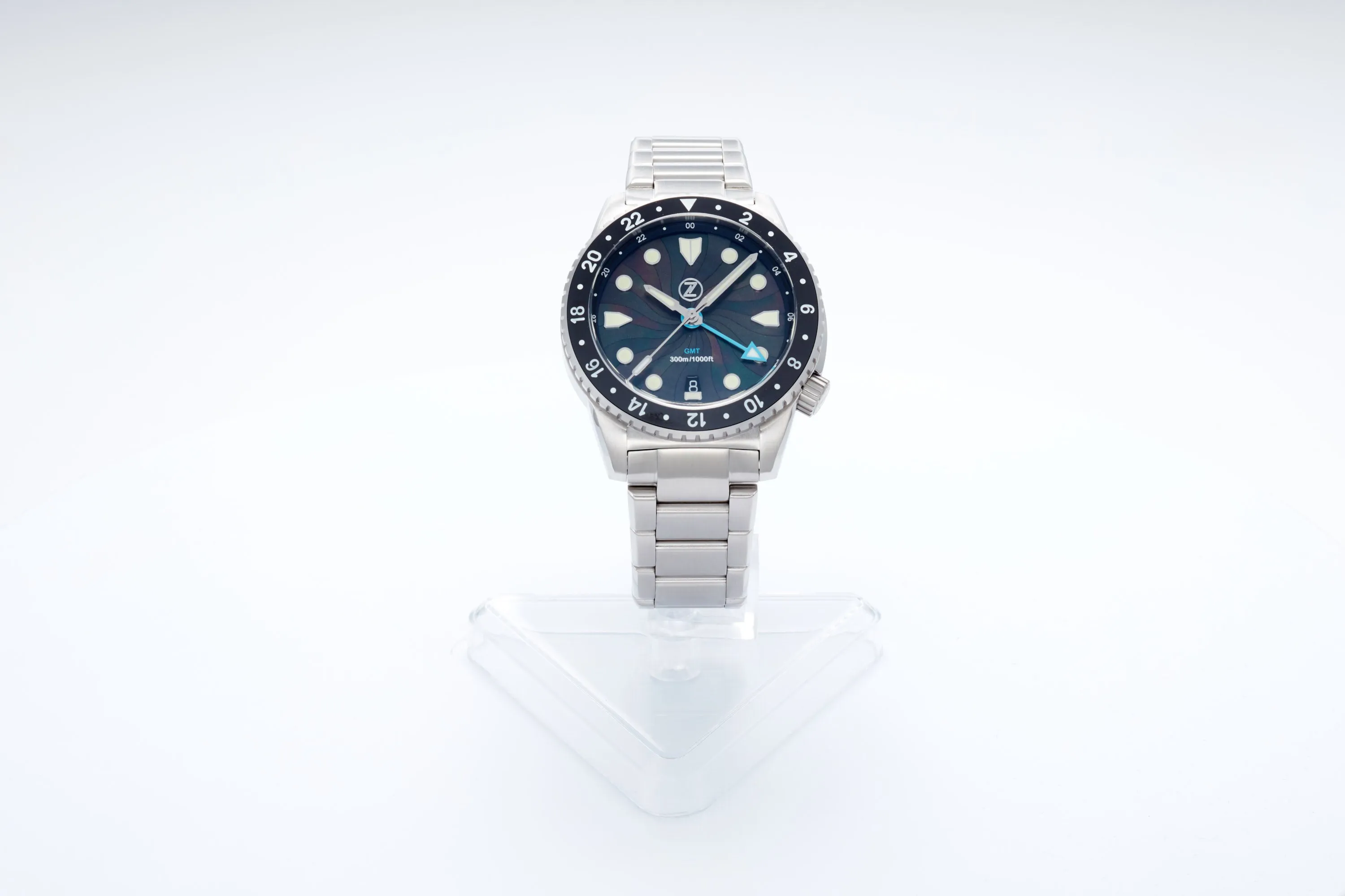 Mako 300m GMT 'Mosaic MOP'