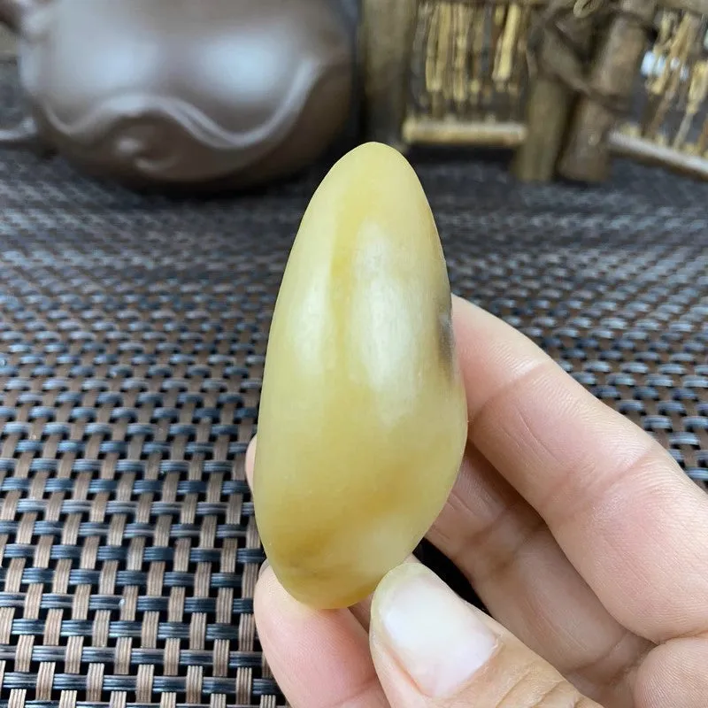 Natural Hetian Jade Rough Nephrite Raw (88g,6.4X3.7X2.6cm)