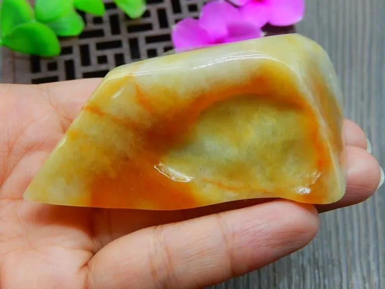 Natural Jade Rough Jadeite Raw (155g, 57X56X28mm)