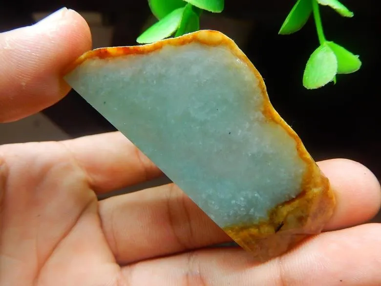 Natural Jade Rough Jadeite Raw (24g, 63X30X5.5mm)