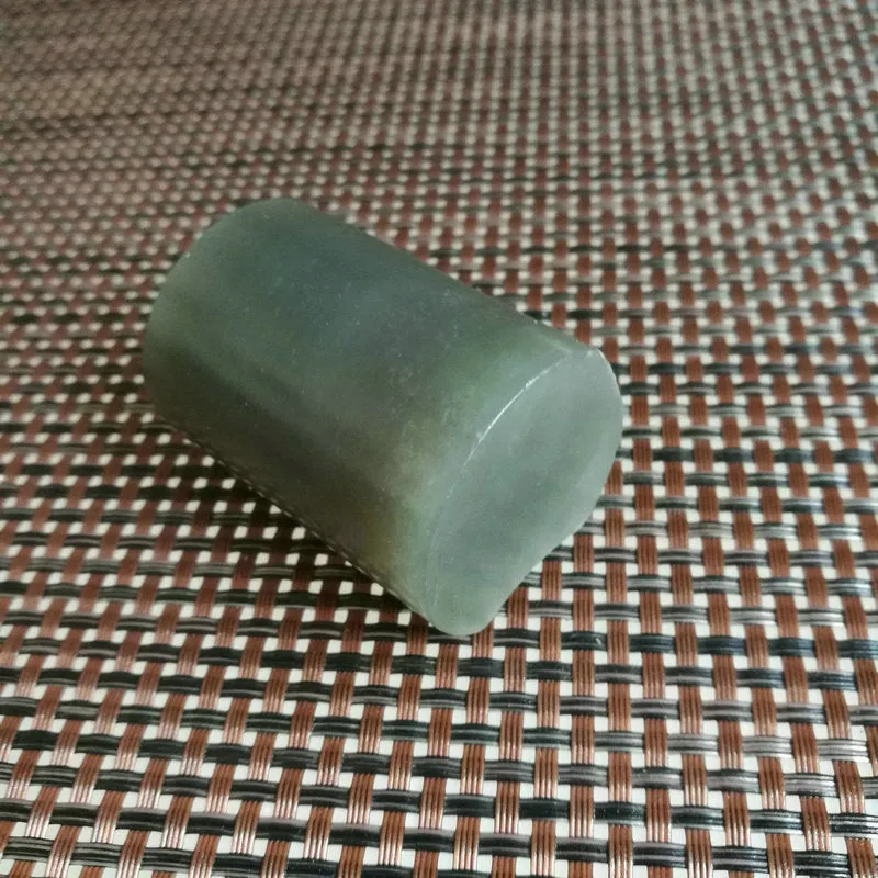 Natural Kunlun Jade Rough Nephrite Raw (152g, 5X3.2cm)