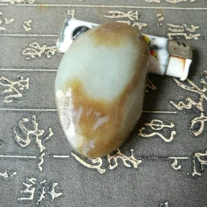 Natural Kunlun Jade Rough Nephrite Raw (153g, 7.7X5X2.5cm)