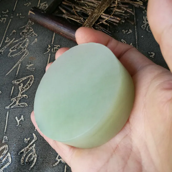 Natural Kunlun Jade Rough Nephrite Raw (158g, 5.8X5.8X1.9cm)