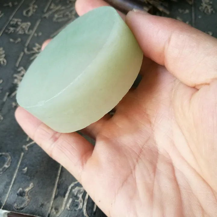 Natural Kunlun Jade Rough Nephrite Raw (158g, 5.8X5.8X1.9cm)