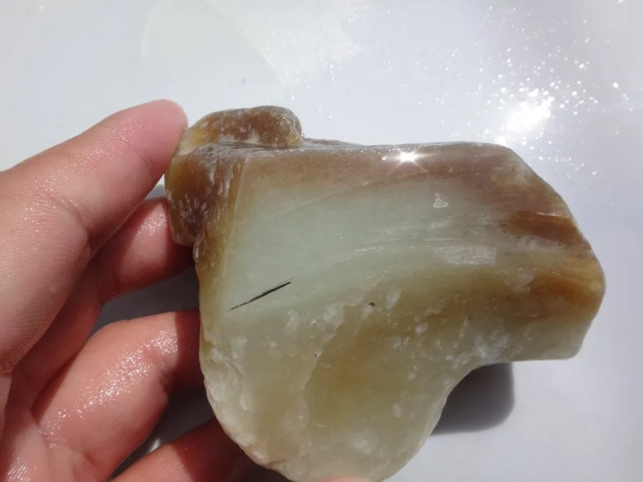 Natural Kunlun Jade Rough Nephrite Raw (230g, 7X6X2.5cm)