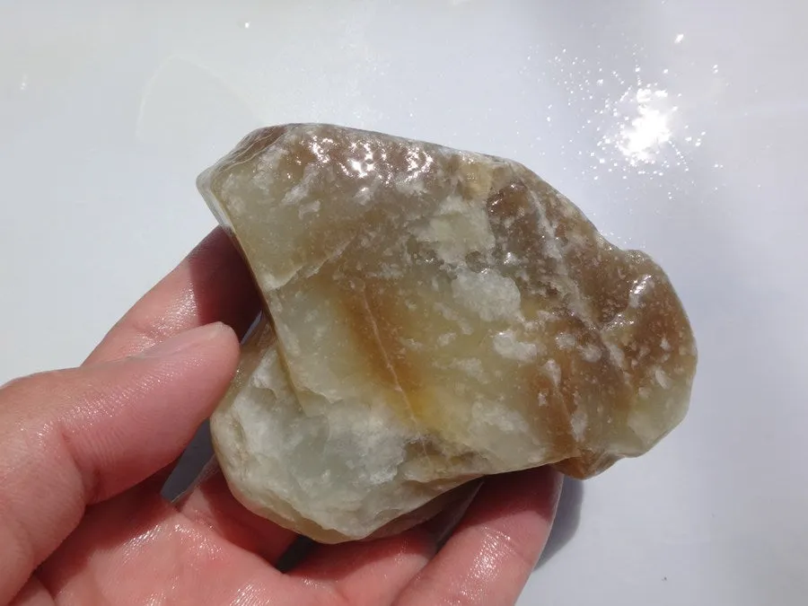 Natural Kunlun Jade Rough Nephrite Raw (230g, 7X6X2.5cm)