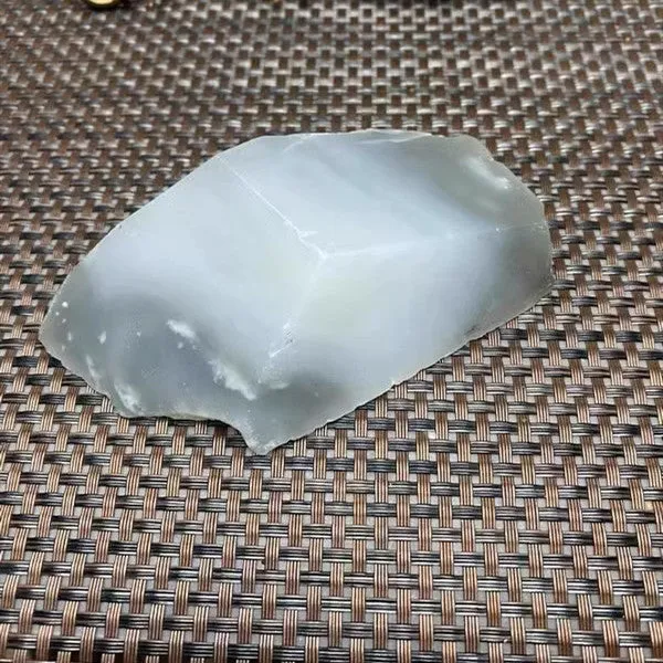 Natural Kunlun Jade Rough Nephrite Raw (245g,11.3X5.4X3.0cm)