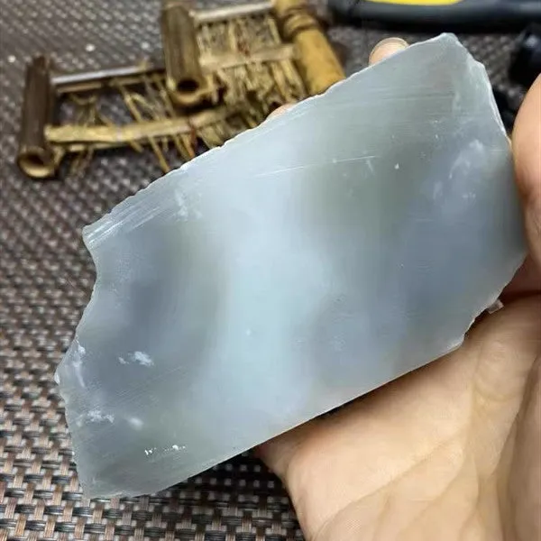 Natural Kunlun Jade Rough Nephrite Raw (245g,11.3X5.4X3.0cm)