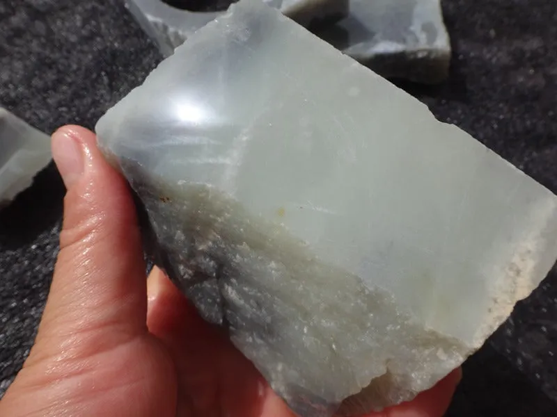 Natural Kunlun Jade Rough Nephrite Raw 2.4kg