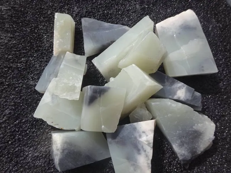 Natural Kunlun Jade Rough Nephrite Raw 2.4kg