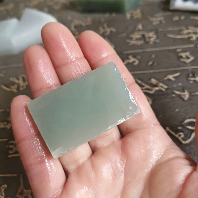 Natural Kunlun Jade Rough Nephrite Raw (28g, 4.6X2.9X0.7cm)