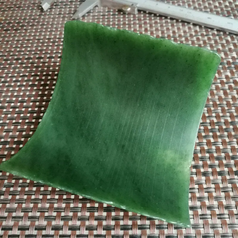 Natural Kunlun Jade Rough Nephrite Raw (307g, 8X8X4.5cm)