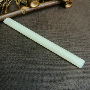 Natural Kunlun Jade Rough Nephrite Raw (34g, 12.5x1.1cm)