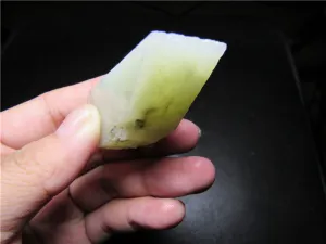 Natural Kunlun Jade Rough Nephrite Raw (47.22g, 55X19X23mm)