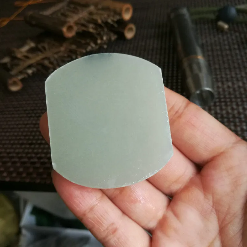 Natural Kunlun Jade Rough Nephrite Raw (55g,5.2X4.5X0.9cm)