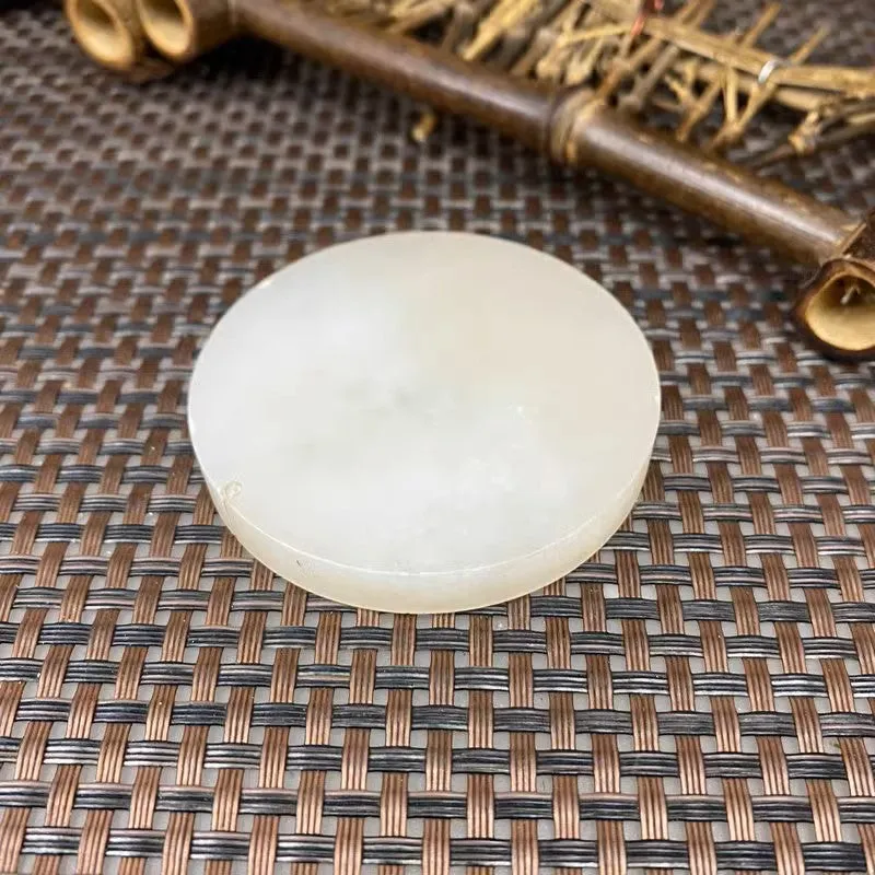 Natural Kunlun Jade Rough Nephrite Raw (56g,5.6X0.7cm)