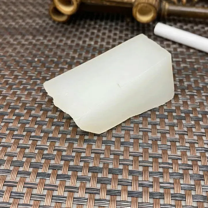 Natural Kunlun Jade Rough Nephrite Raw (74g,5.7X3.1X2.1cm)