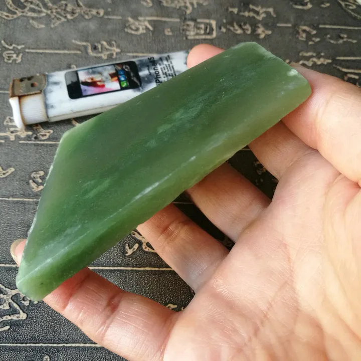 Natural Kunlun Jade Rough Nephrite Raw (99g, 7.5X7X0.6cm)