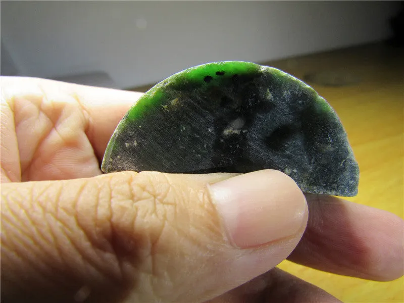 Natural Siberian Jade Rough Russia nephrite Raw (45.84g, 42X21X19mm)