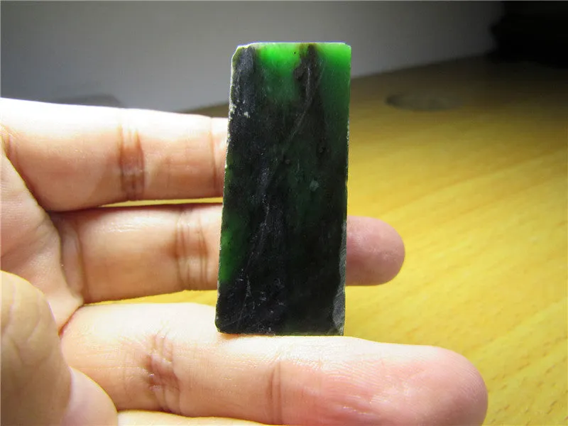 Natural Siberian Jade Rough Russia nephrite Raw (45.84g, 42X21X19mm)