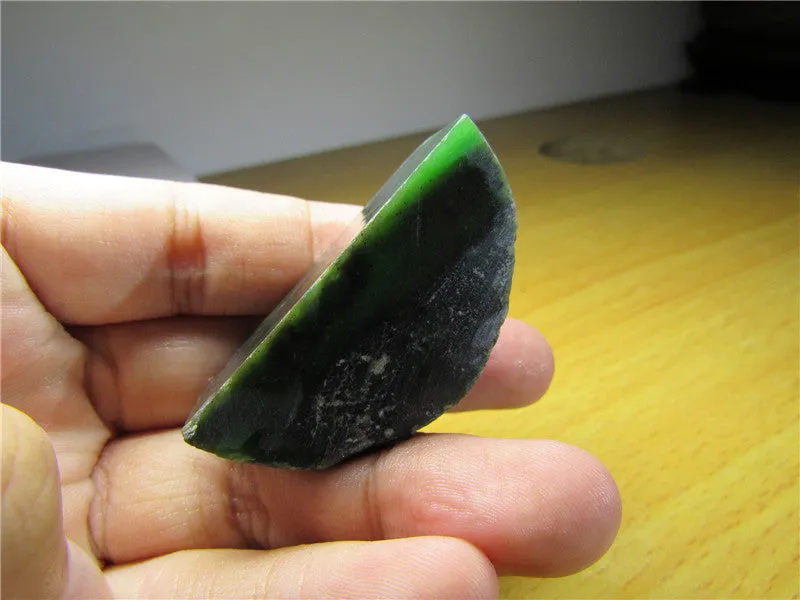 Natural Siberian Jade Rough Russia nephrite Raw (45.84g, 42X21X19mm)