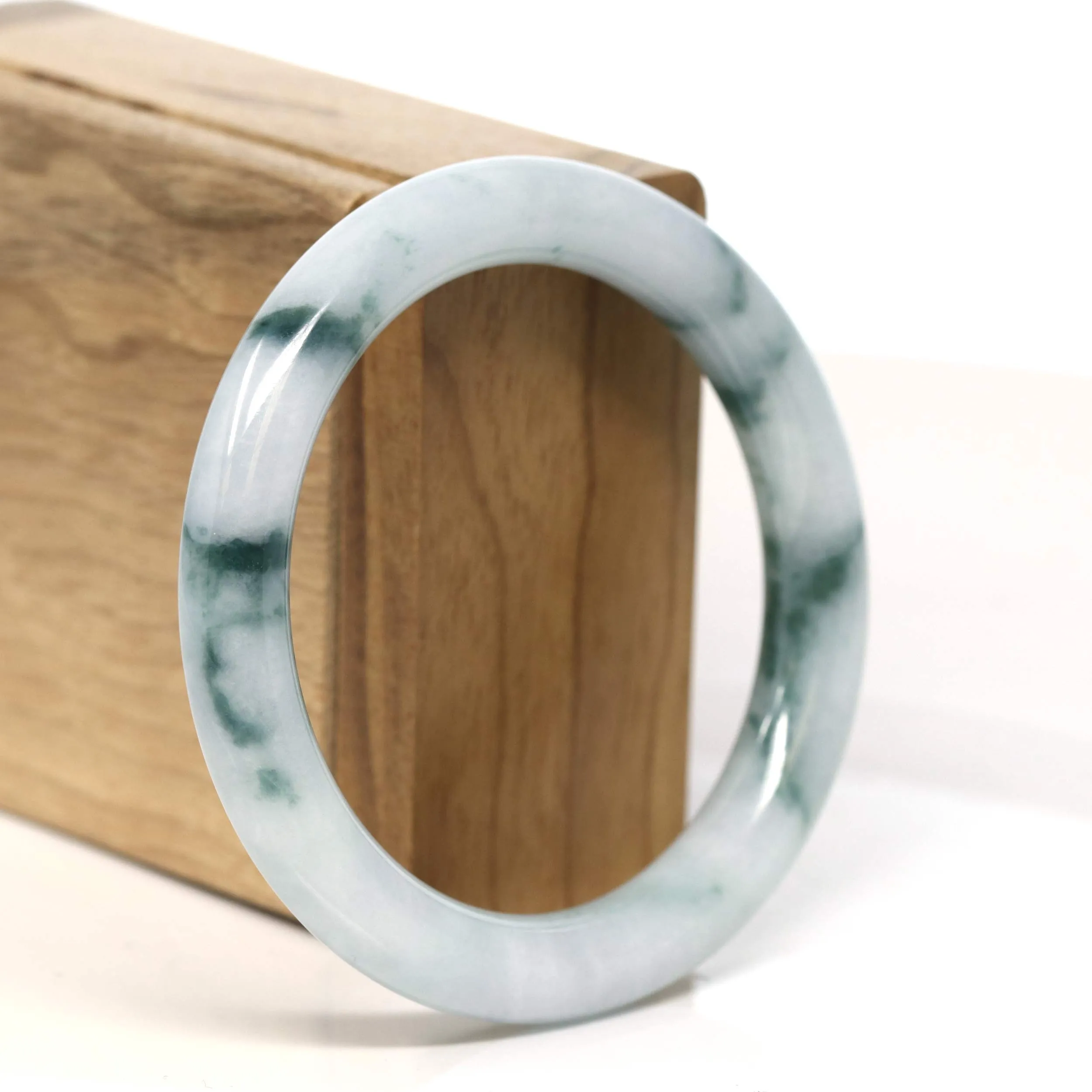 "Classic Round" Blue- Green Jadeite Jade Bangle (55.5 mm) #T425