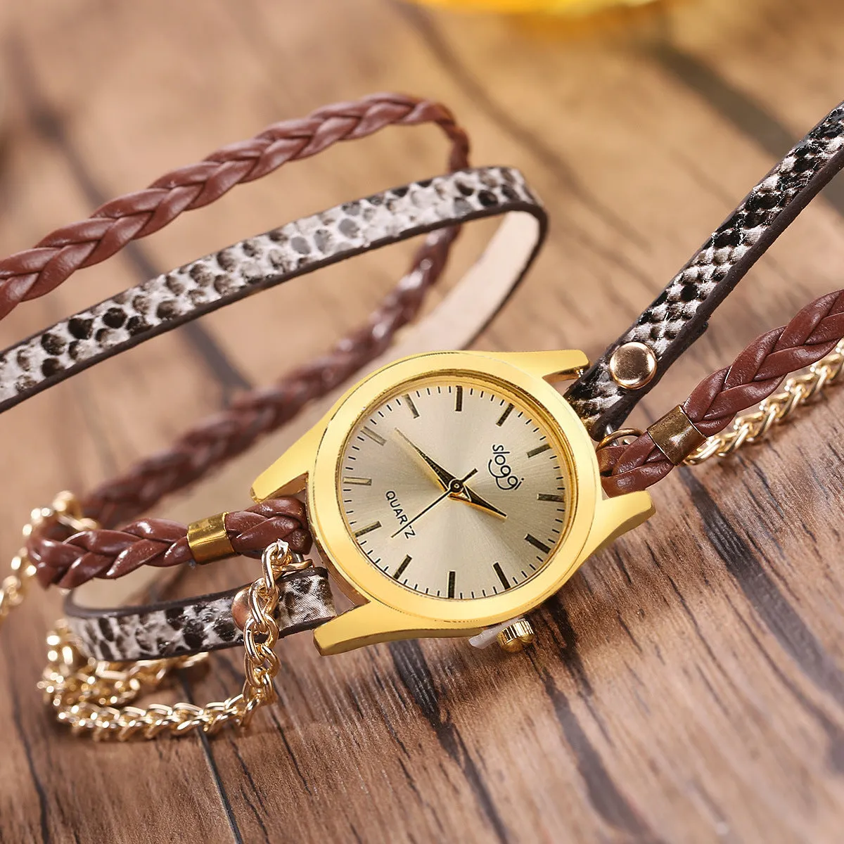 Retro Style Women's Winding Bracelet Watch Woven Serpentine British Watch