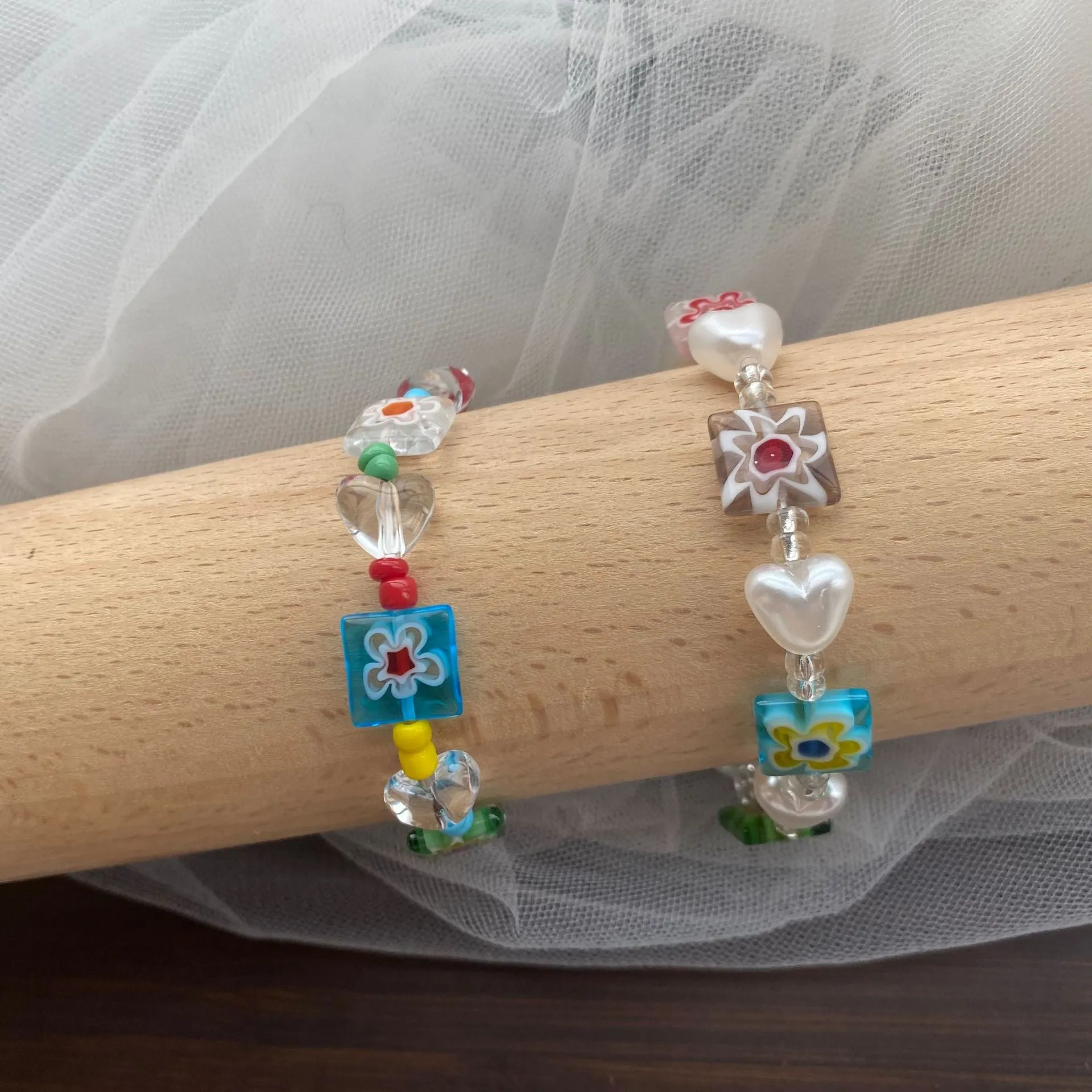 Sen Series Small Daisy Glass Love Elastic Bracelet