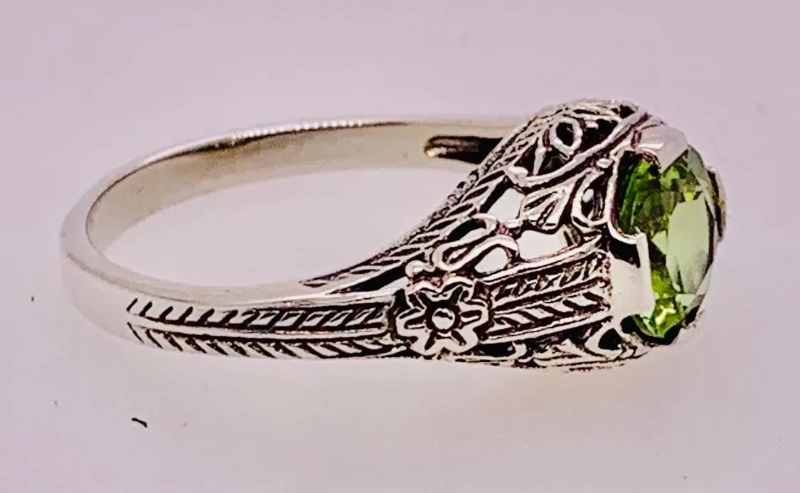 Sterling Silver Peridot Ring