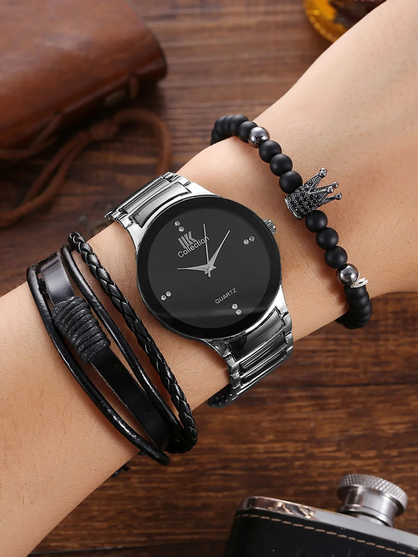 Trendy Business Excellent Elegant Steel Belt Quartz Watch and Bracelet Set